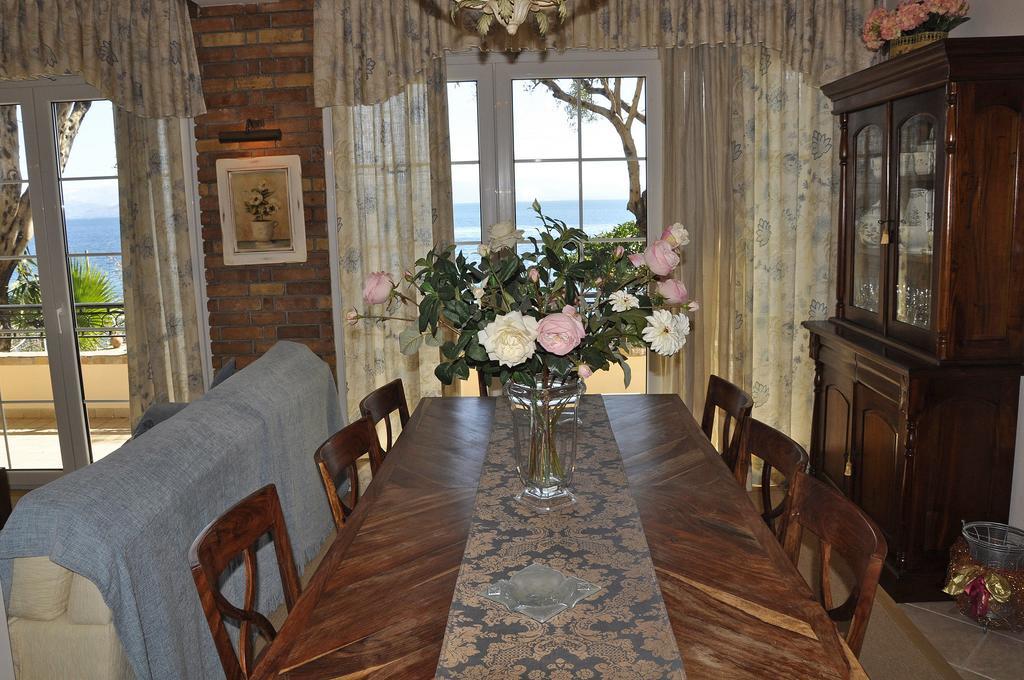 Villa Romantica Perama  Habitación foto